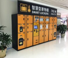 智能儲物機(jī)柜越來越“聰明”,？安卓工控一體機(jī)功不可沒,！